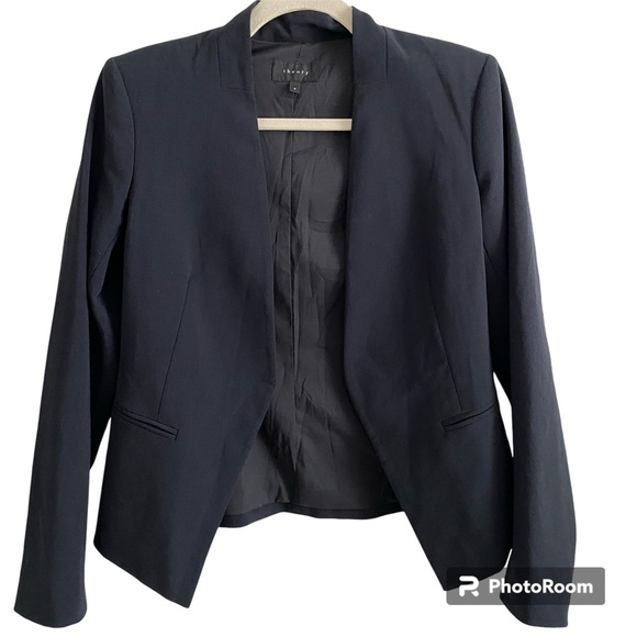 THEORY Navy Blue Fitted Fit & Flare Blazer Size 2 - Picture 1 of 9